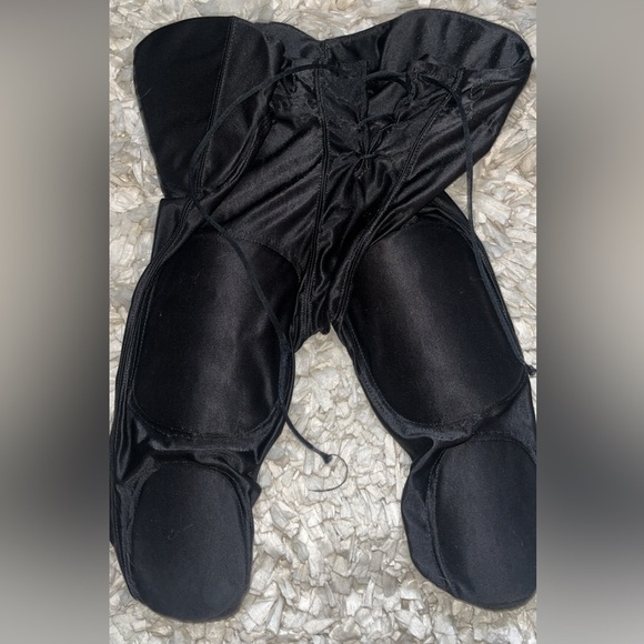 Football Pants (YXL) - Picture 1 of 3